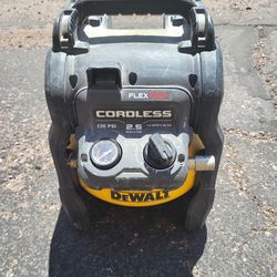 Dewalt compresorflexvolt cordless 2.5gl