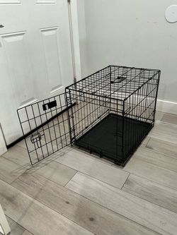Black Wire Dog Crate with Tray 24L x 17L x 19H inches
