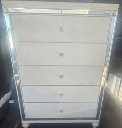 5 drawer dresser