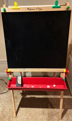 Deluxe Art Easel With Paper Roll