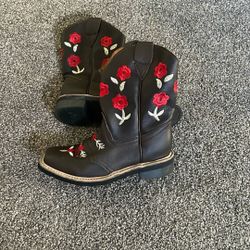 Girls boots 