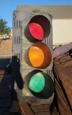 Vintage 3-Light Traffic Signal