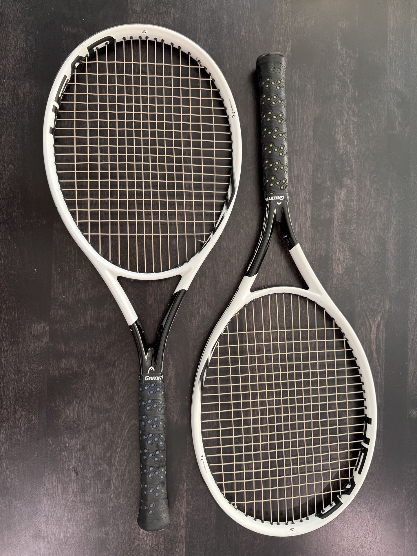 2 matching Head Graphene 360+ Speed S, 4 1/4 grip, 285/10.1 g/oz tennis rackets