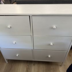 White 6-Drawer Storage Dresser