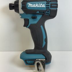 Brand New Makita 18V LXT Lithium-Ion 1/4 in. Cordless Variable Speed Impact Driver (Tool-Only)