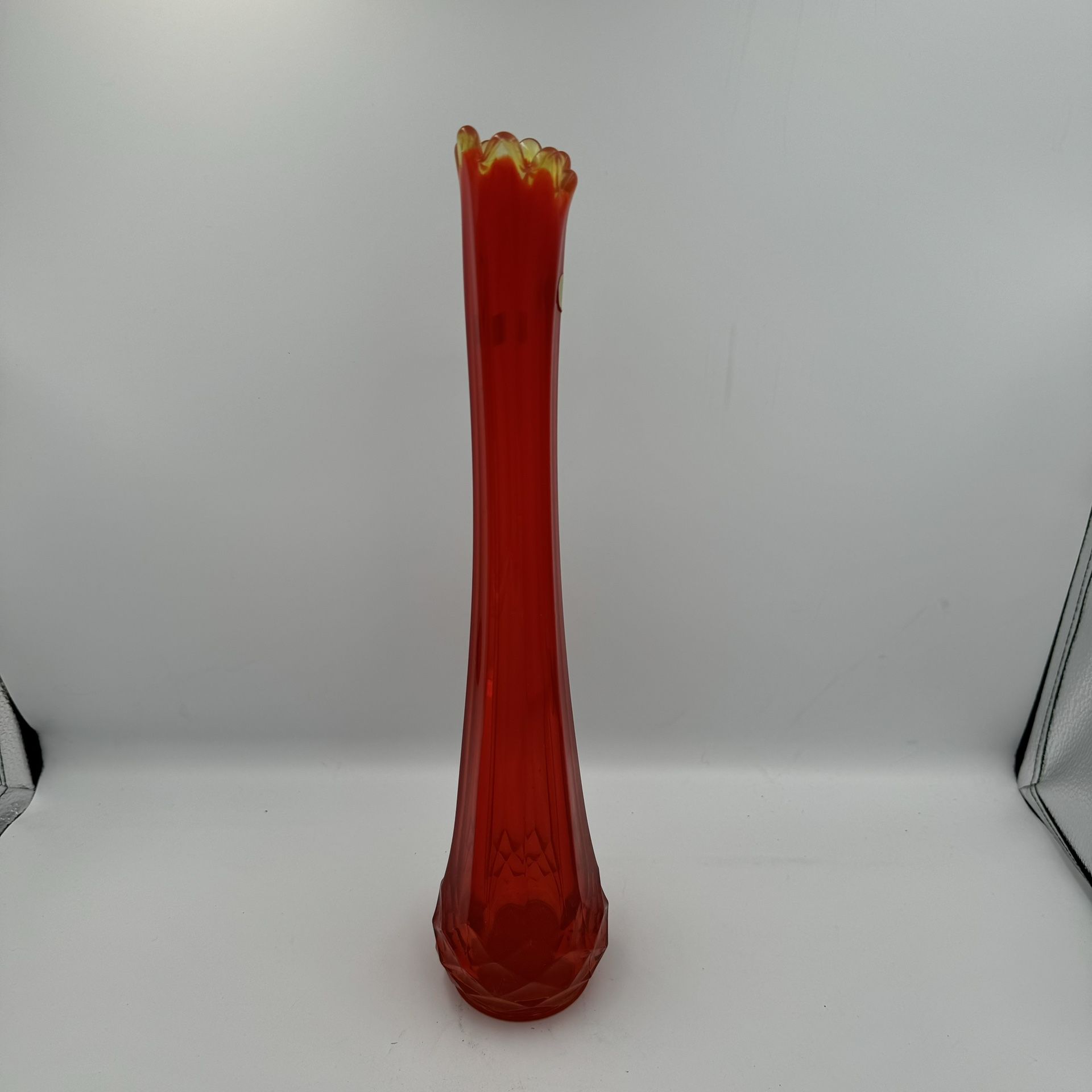 Vintage LE Smith Dominion Stretch Swung Vase Mid Century Modern Very Good Condition