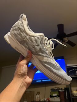 Nike Zoom Strike Wolf Grey