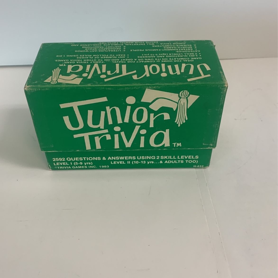 Junior Trivia - Classic Kids Game (1983)