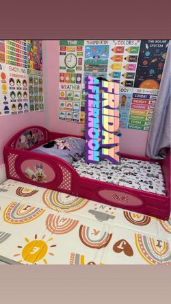 Toddler bed