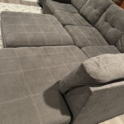 Queen Sleeper Sectional  with Ottoman (Memory Foam Mattress Included)