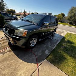 2004 Nissan Armada