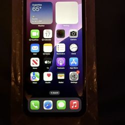 Apple - iPhone 11 with 64GB Memory Cell Phone (Unlocked) - White