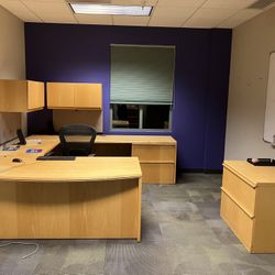 L Shape Office Desk And Cabinets/drawers 