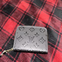 Louis Vuitton Black Coin Purse Wallet 