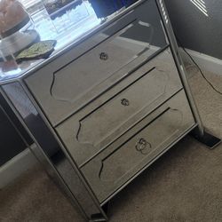Mirror  nightstands  (2) 