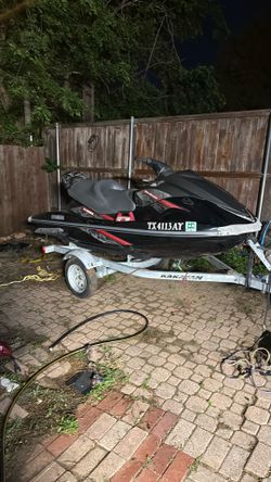 Yamaha VX cruiser wave runner