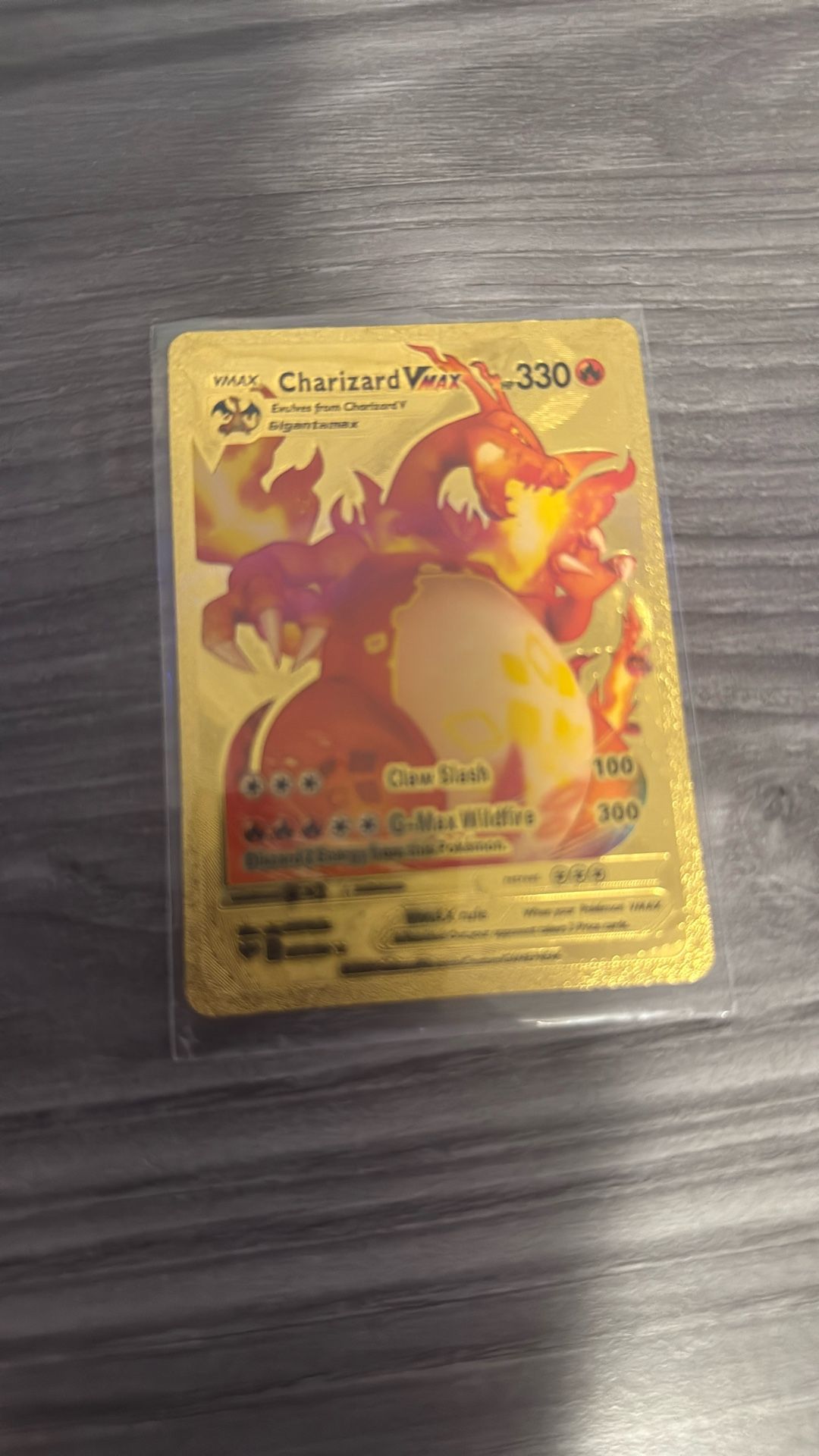 Charizard Vmax gold