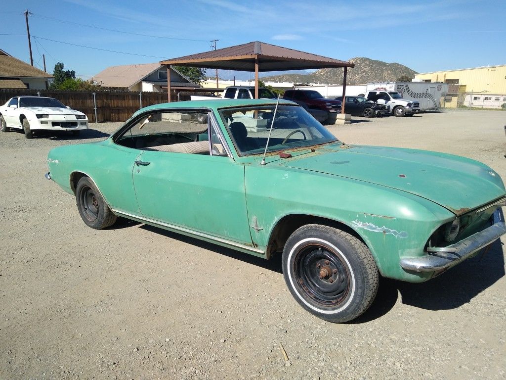 1965 Chevy Corvair parts car RUNS