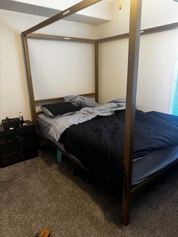 King-Size Canopy Bed with Mattress & Complete Bedding Set