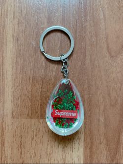 Supreme SS15 Tear Drop Rose Keychain Box Logo Red