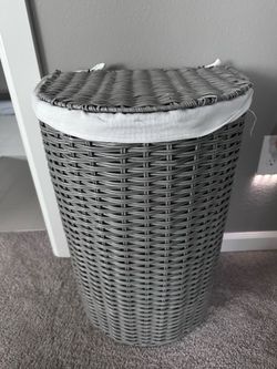 Laundry basket