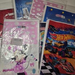 Treat Bags. Hotwheels, Mickey And  Minnie Mouse,  Mandalorian  And More 