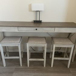 Bar Height Table With Stools