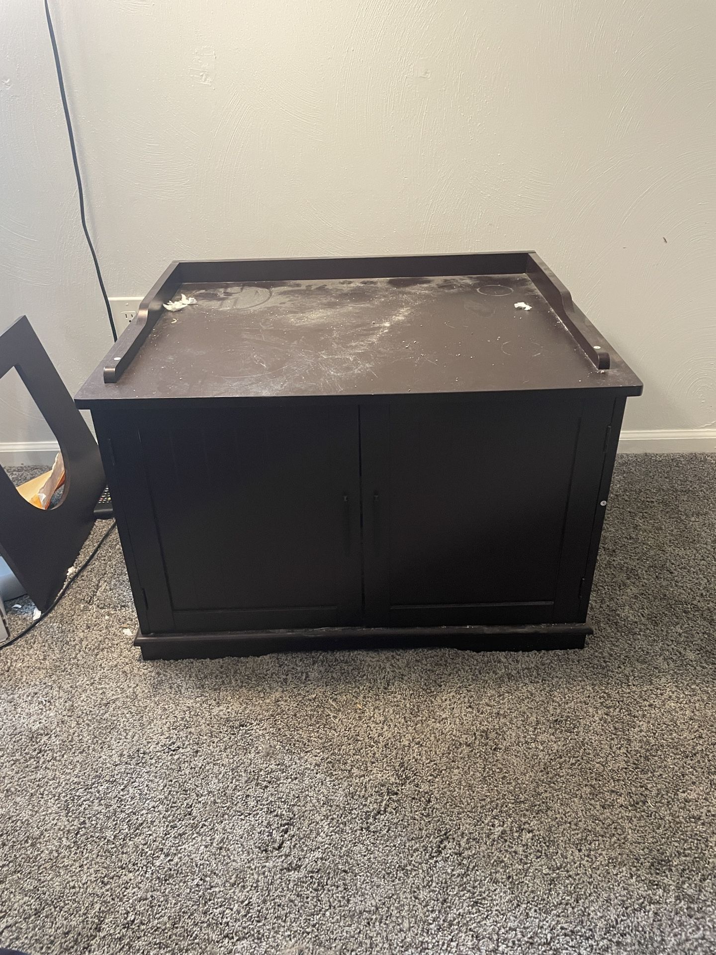 Litter Box Enclosure