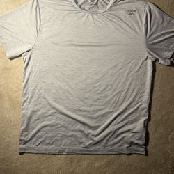Grey Reebok t-shirt
