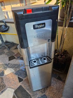 Water dispenser