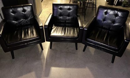 Set of 3 Black Tufted Faux Leather Accent Chairs