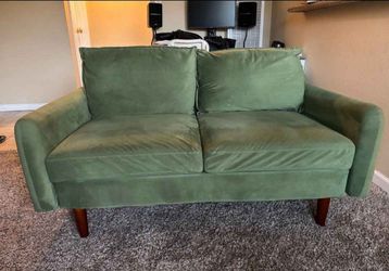 Velvet green love seat