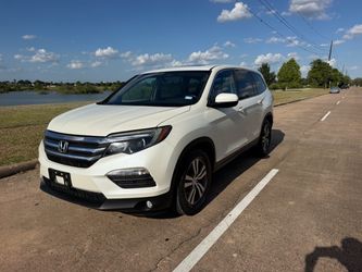 Honda Pilot SUV White