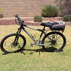 Northrock XC6 Mountain Bike – 24 Speed Shimano – Great Condition