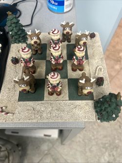 Kirkland's Tic-Tac-Toe Set Santa & Snowman Resin Christmas Board Game