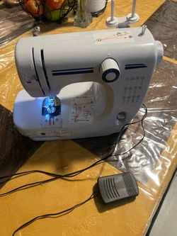 Mine electric sewing machine