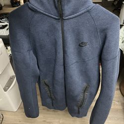 Nike Fleece Tech