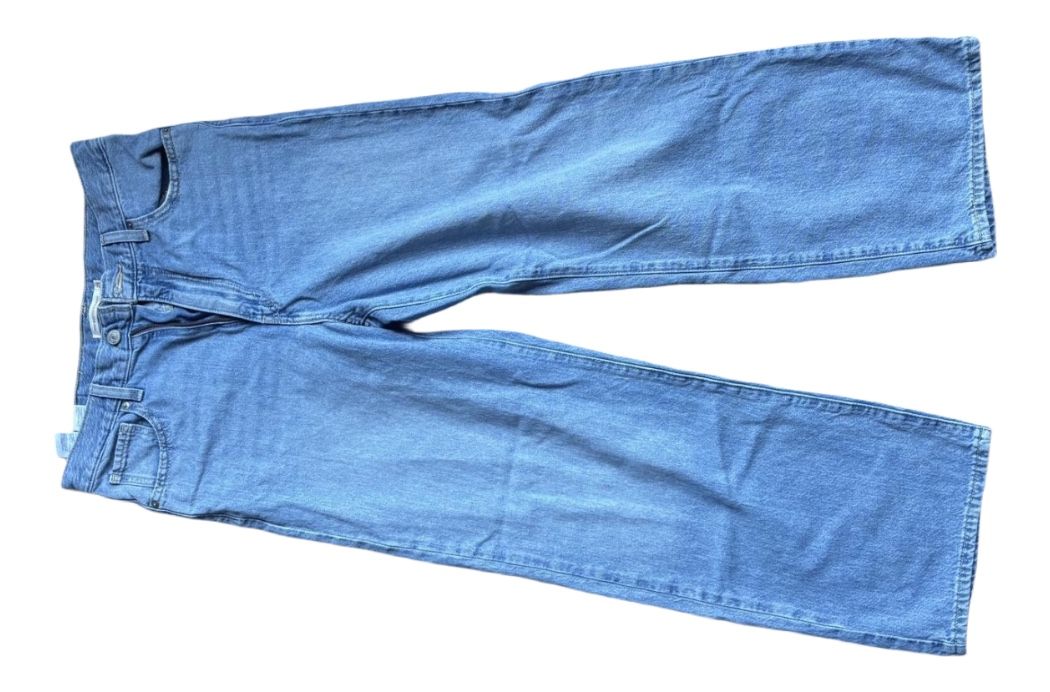 Women’s Levi Jeans