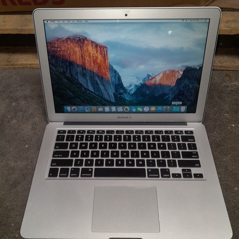 MacBook Air A1466