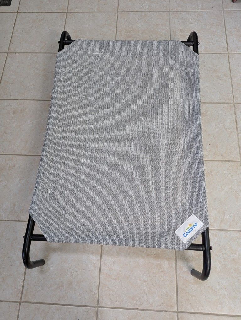 Coolaroo Pet Bed