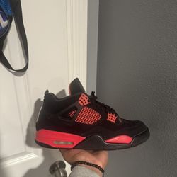 Jordan 4 Red Thunder