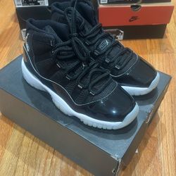 Jordan 11s Jubilee Brand New Size 5.5