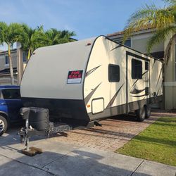 2018 Crossroads Volante 29ft