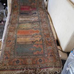 Antique Oriental Handmade Wool Rug 5 Ft Long