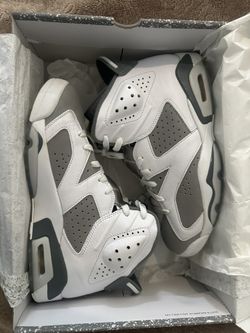 Men’s Size 9 Air Jordan 6 Retro