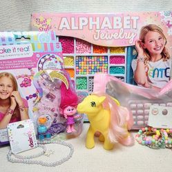 Lot Of Child Jewelry Kits Beads Bracelets My Little Pony Troll Doll Press-On Nails Unicorn Necklace 