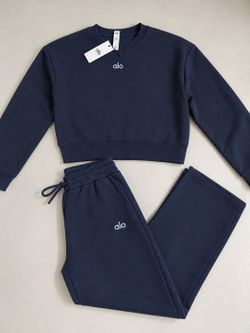 Alo Navy Crewneck Sweatshirt and Jogger Set
