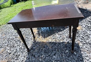 Traditional dark espresso coffee table