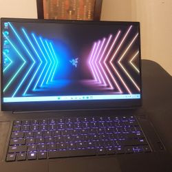 Razer Blade 15  Gaming Laptop