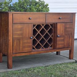 Beautiful Wooden Wine Cabinet / Sideboard